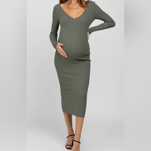 Pinkblush Dresses & Skirts - Maternity dress
